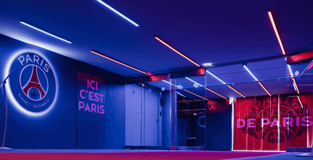 Vibrant PSG Entrance Hallway